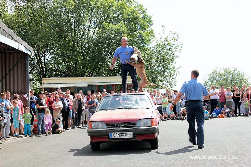 Sommerfest-Polizeioldtimer-Museum_2012 (225).jpg